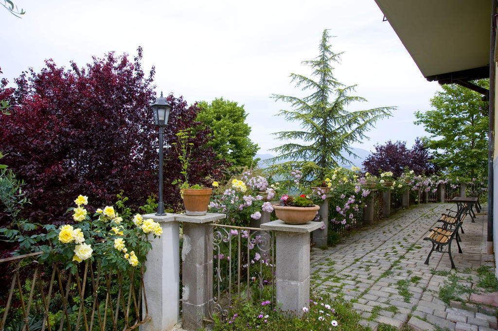 La Vecchia Quercia Bed & Breakfast Selci  Exterior foto